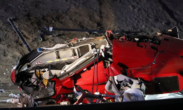 Συντριβή ελικοπτέρου σε αυτοκινητόδρομο στην Καλιφόρνια